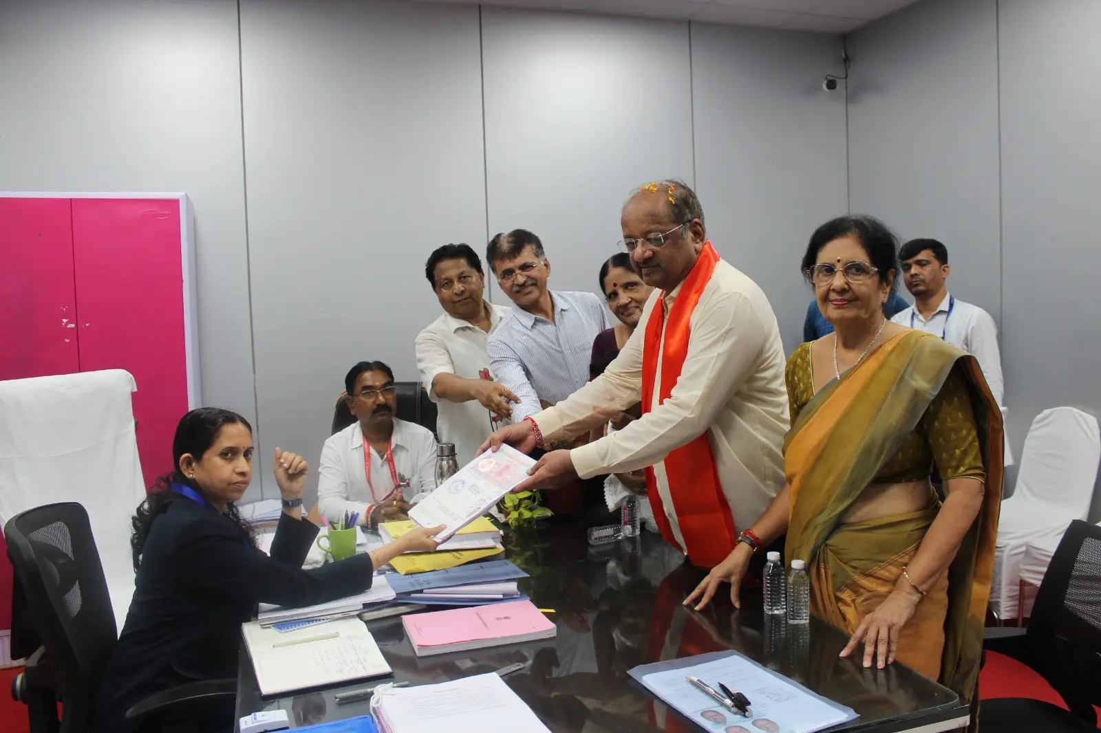 40 वर्षांहून अधिक काळ भाजपाला देऊनही, माजी खासदार गोपाळ शेट्टी यांना वाऱ्यावर सोडले; मुंबई उत्तर मतदारसंघात मोठा राजकीय धक्का